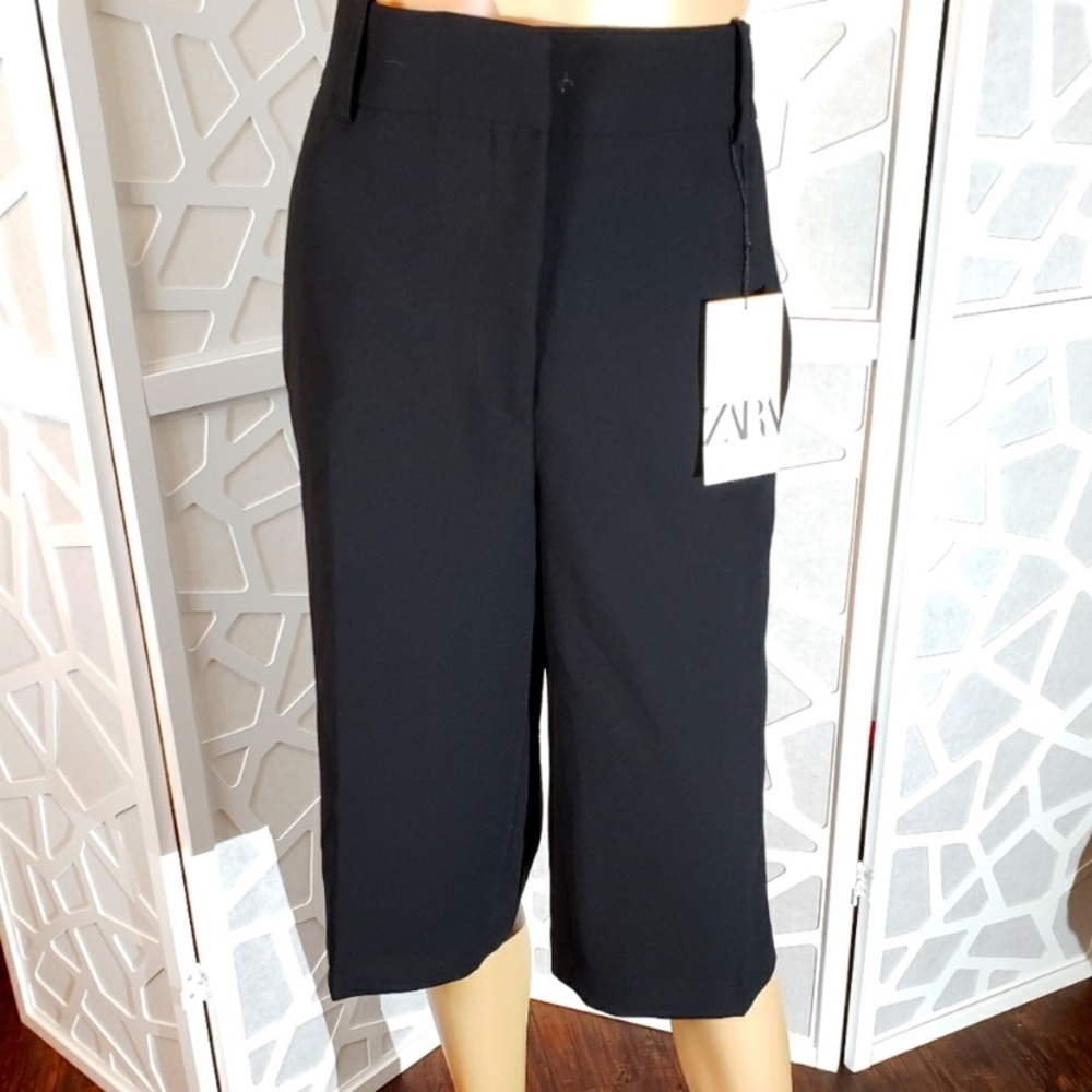 Zara short pants/bermudas size L NWT